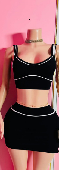 2025S Designer New Spring s Fashion Sports Strap Top Sexy Slimming Hip hing Short Skirt Set for Women