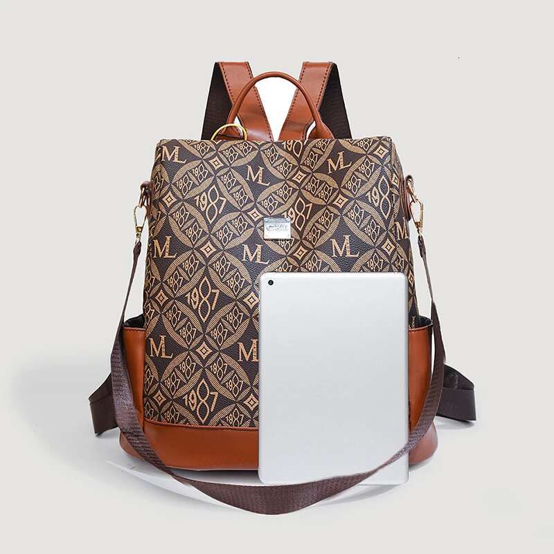 Fashion Brand Leisure Sports Junior High School Student New Fashion Large Capacity Backpack Bag