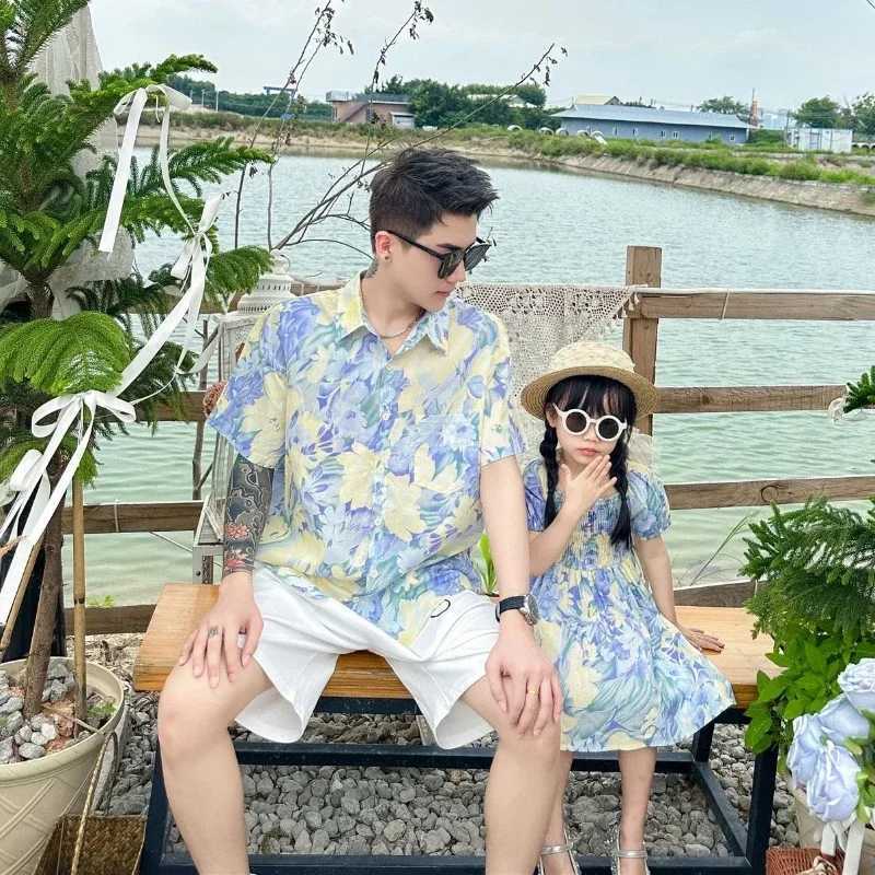 Mother daughter girl smoky dress holiday father son flower shirt sisters brother twin clothes holiday clothes family matching clothes S2548