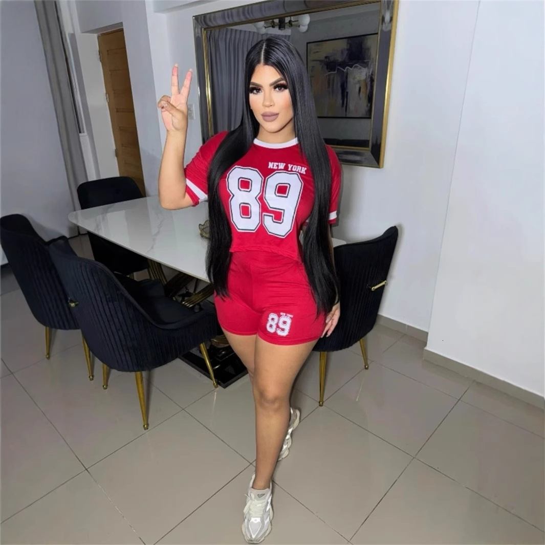 2025S Designer Women S Set New Personalized Slim Fit Text Printed Short Sleeved Top Tight And Sexy Hip Hugging Shorts Set For Women
