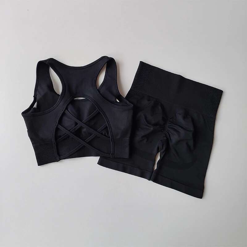 High Waist Hip Lifting Fiess Set for Women with Beautiful Back Sport Bra Yoga Dress Tight Training and Sports Shorts Suit