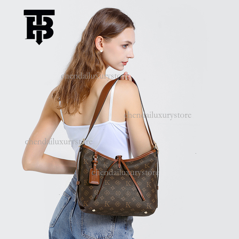 TB BHULAMTE Designer Fashion Shoulder Bag Luxury Large Capacity Geometric Flower Commuter Handbag Retro Trendy Brand Backpack Classic Atmosphere Festi