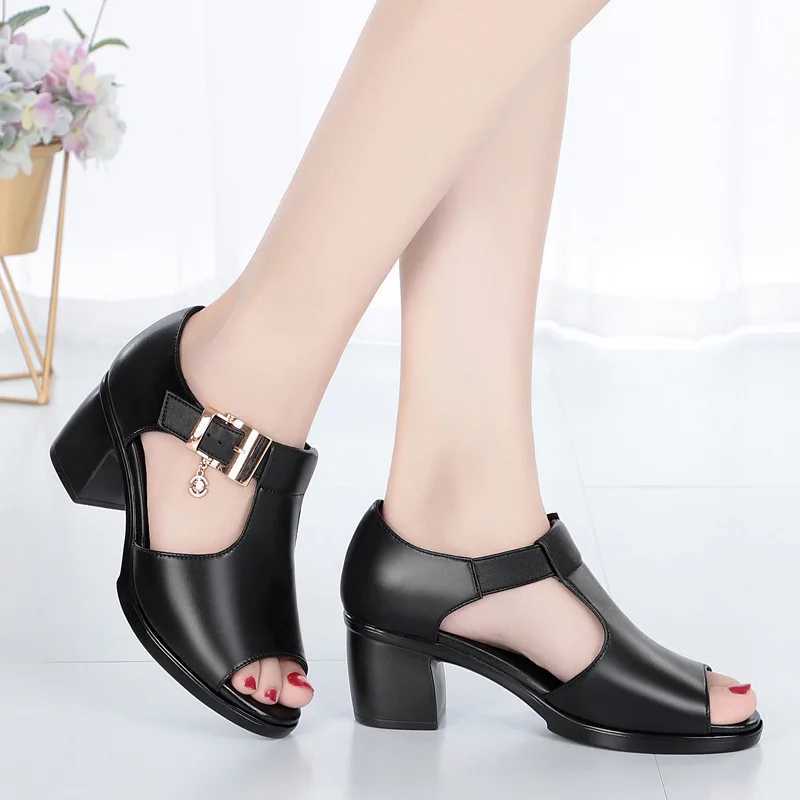 New Arrival WOIZGIC Women Ladies Mother Female PU Sandals Platform Summer Cool Beach High Heel Peep-toe Casual Outside Bling Duckle Strap T250409