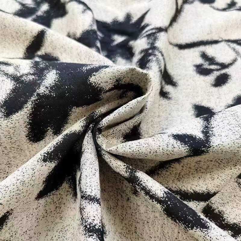 Jacquard fabric plum blossom fabric yarn dyed jacquard fabric Chinese style fabric new Chinese style dress luggage fabric S2548