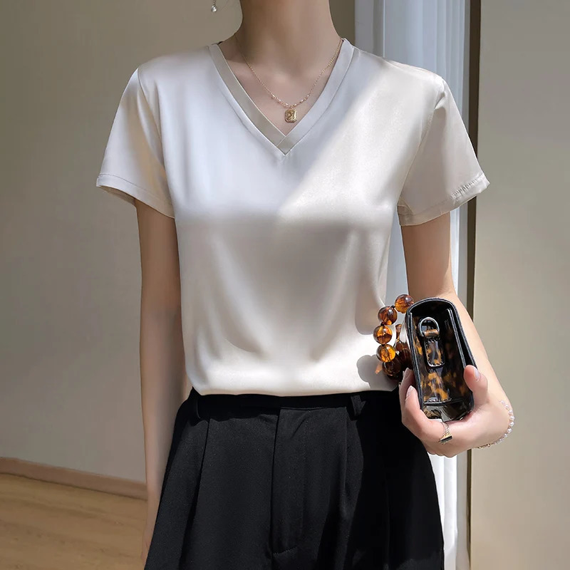 summer basic solid womens T-shirt V-neck short sleeved tee top satin silk elegant thin womens shirt 250402