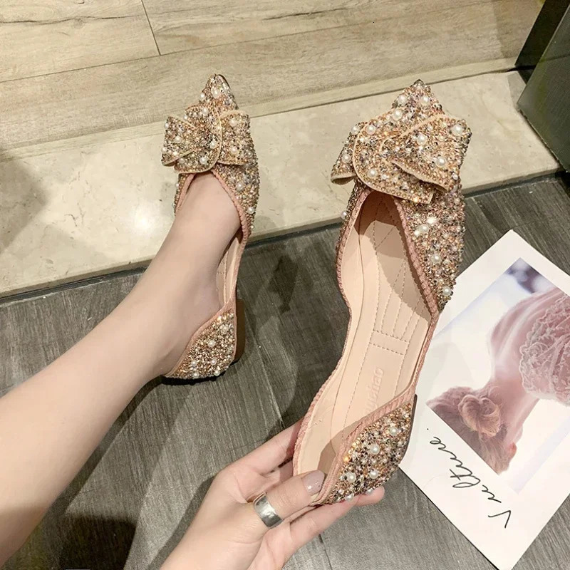 Women Fashion Flat Single Shoes Feamle Autumn Pointed Toe Shoes Flat Loafers Soft Sole Ladies Plus Size 35-43 Zapatos De Mujer 250402