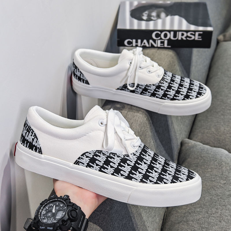 2025 Spring Breathable Canvas Shoes Korean Edition Versatile Harajuku Color blocked New Trendy Low cut Board Shoes