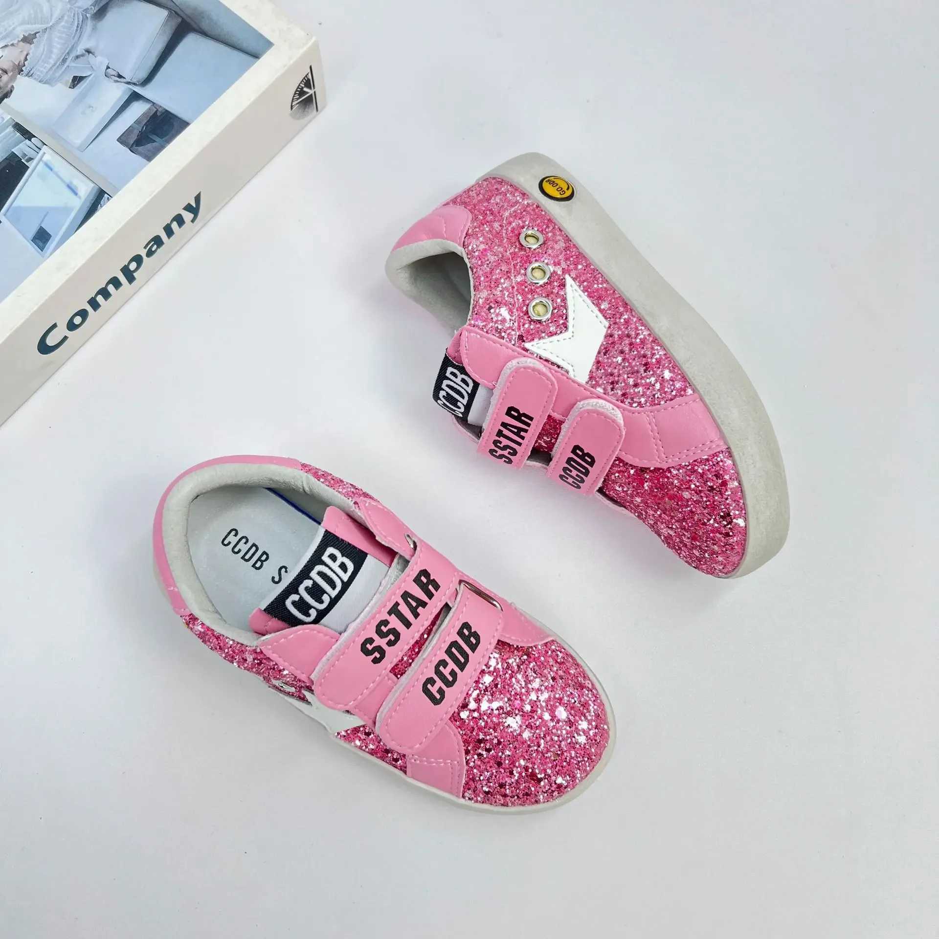 Spring Childrens Girls leather glitter sparkling star running coach outdoor soft soled lightweight tennis shoes for children and toddlers X250409