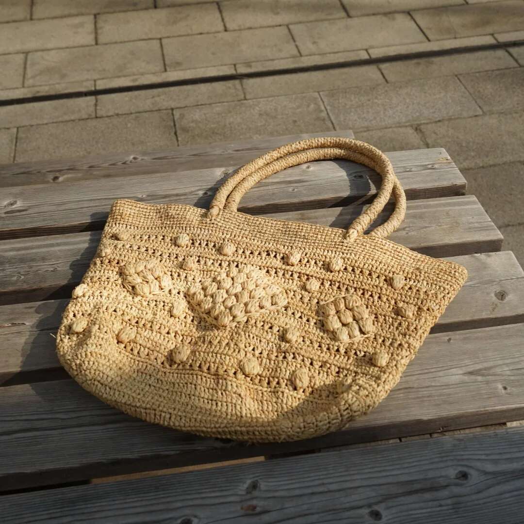 Handmade Bean Hollow Weaving For Women's Summer Travel Shoulder Bag