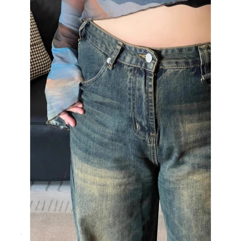 2025 SpringSummer American Retro Style Washing Distressed Straight Mop High Waist Womens Jeans Four Seasons 250407