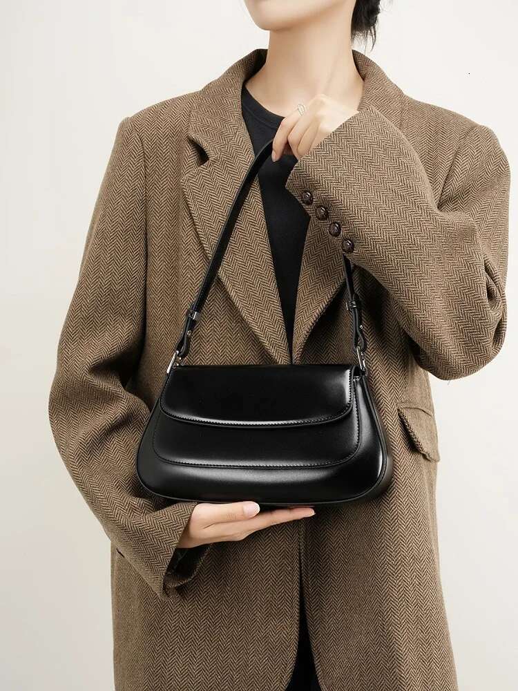 100% Genuine Women Shoulder Korean Style Ladies Cow Leather Crosssbody Armpit Bag Handbag For Street Shopping