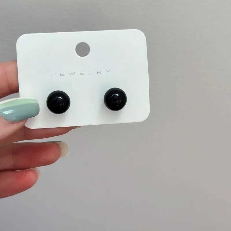 4mm 6mm 8mm 14mm Black Round Ball Imitation Pearl Stud Earring for Women Simple Temperament Ear Jewelry Christmas Day Girl Z250408