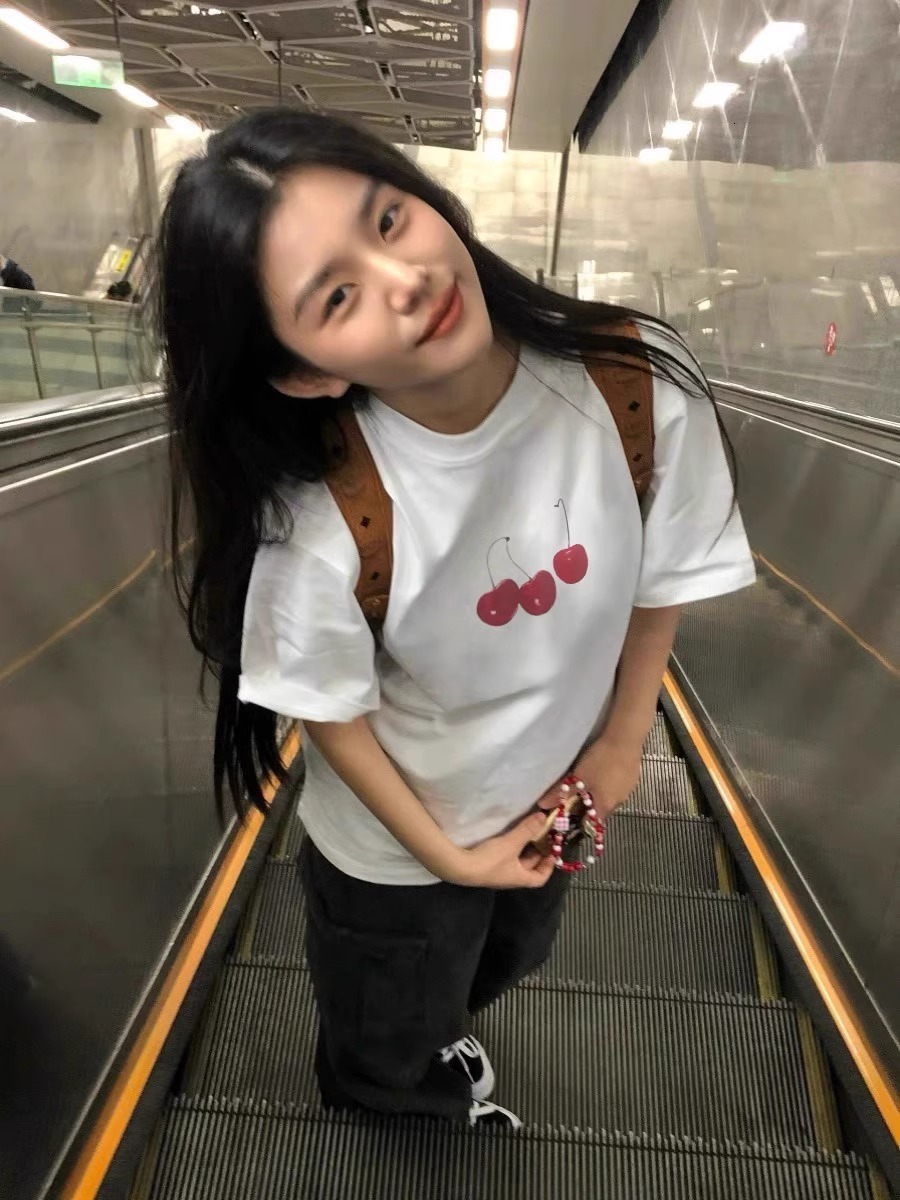 sleeved short Large t-shirt white for women summer pure cotton shoulder design American style half sleeved loose top 250410
