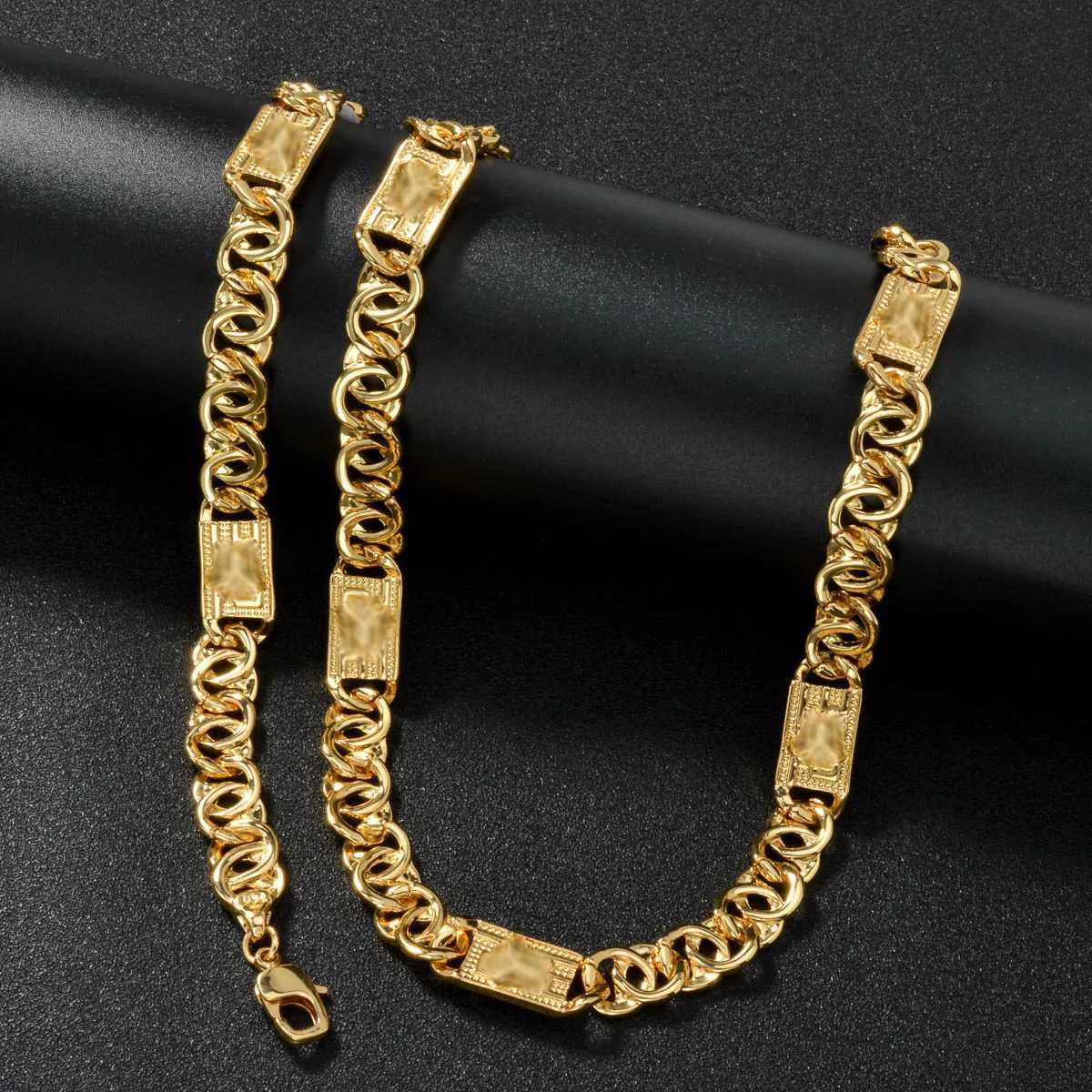 A set of womens fashionable jewelry set hip-hop punk minimalist copper necklace jewelry bracelet suitable for daily party wear Y250408