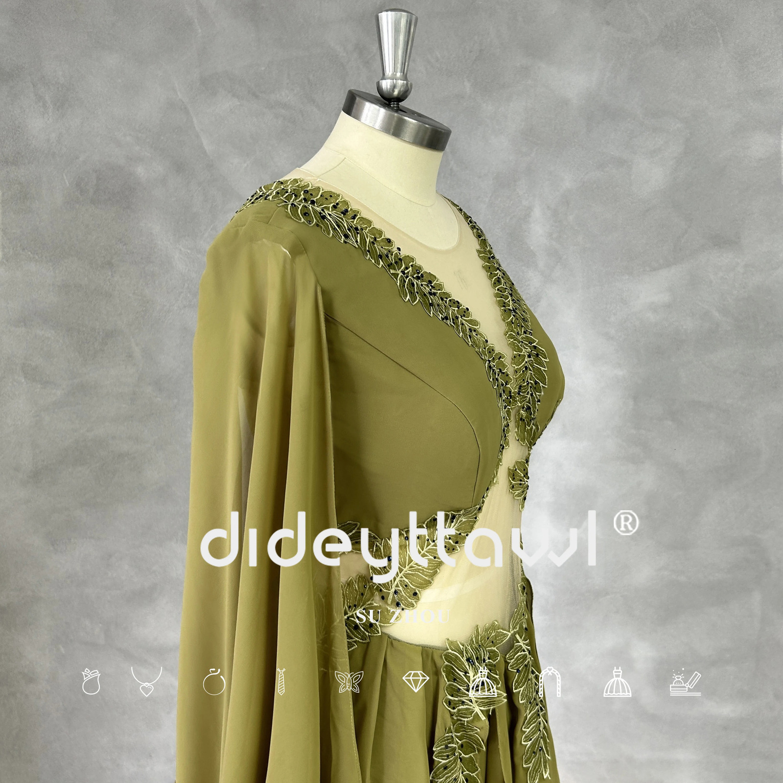 DIDEYTTAWL Real Pos Eras Tour Leaf Decal Vneck Cut Long Sleeve Ball Dress Aline Lace Back Evening 250409