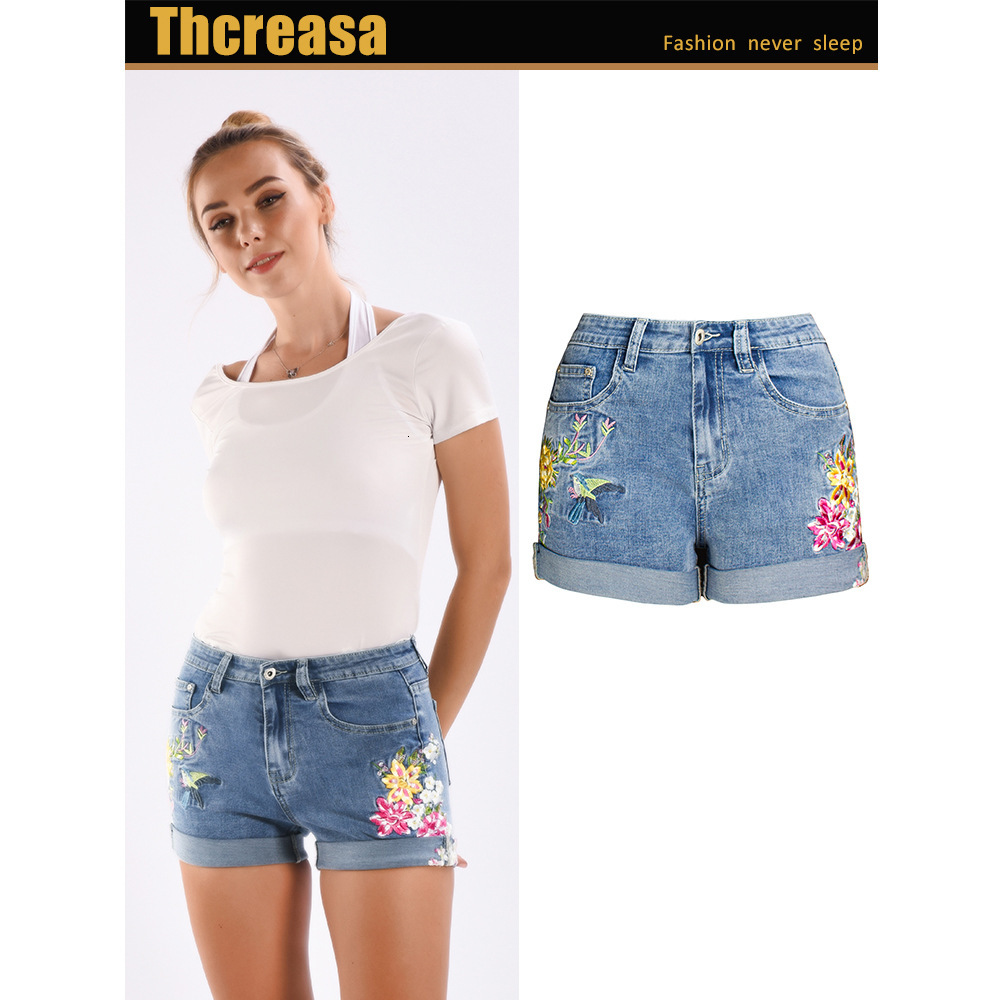 2025S Women S Designer Shorts Women S Wide Leg Elastic Oversized D Heavy Duty Embroidered Flower Denim Shorts Women S Hot Pants Beach Pants