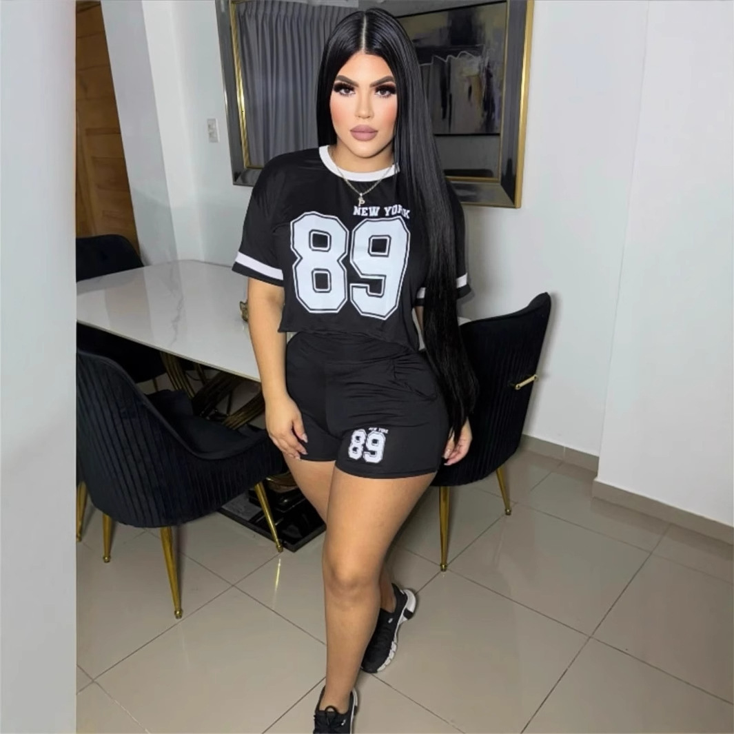 2025S Designer Women S Set New Personalized Slim Fit Text Printed Short Sleeved Top Tight And Sexy Hip Hugging Shorts Set For Women