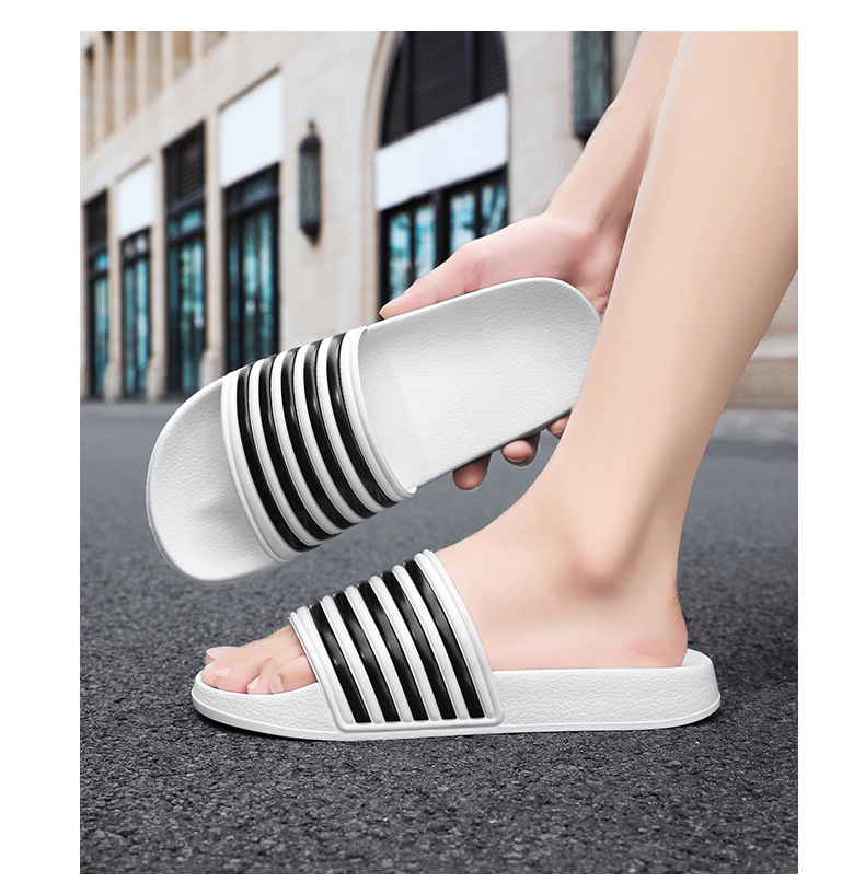 Ultra light soft sole unisex Slippers Summer Beach Slides Bathroom Anti-Slip Slipper Fashion men women Flip-Flops plus size 39-48 hot