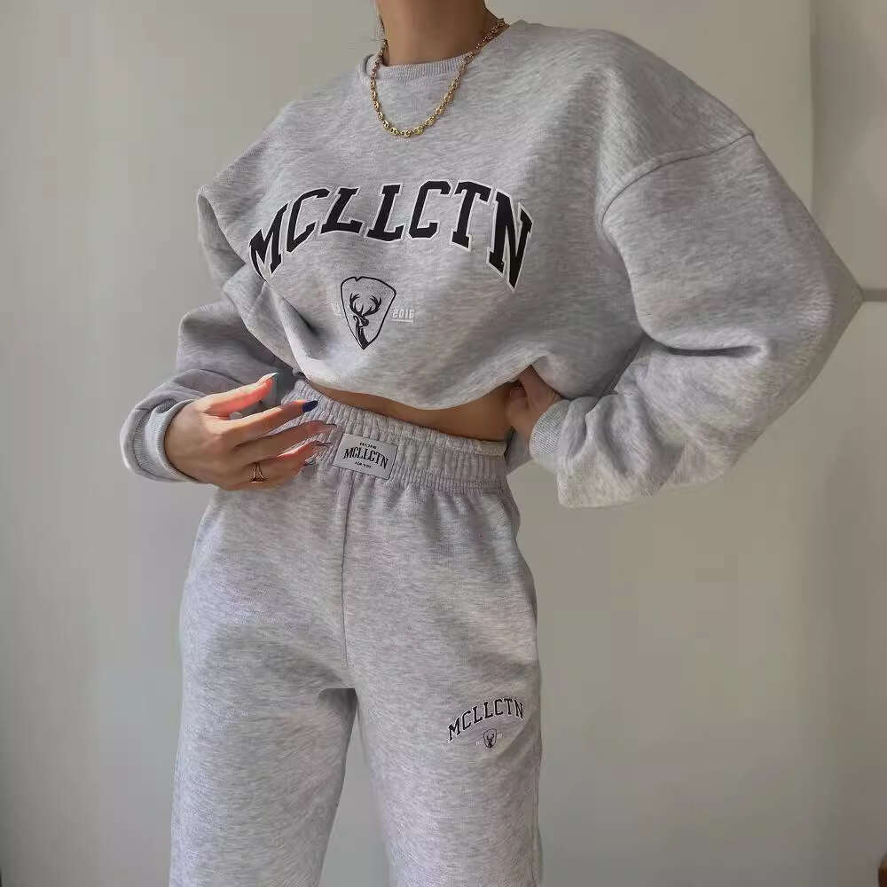 2024 European and American women's casual fashion printed thick suit with fleece hoodie long sleeved pants set
