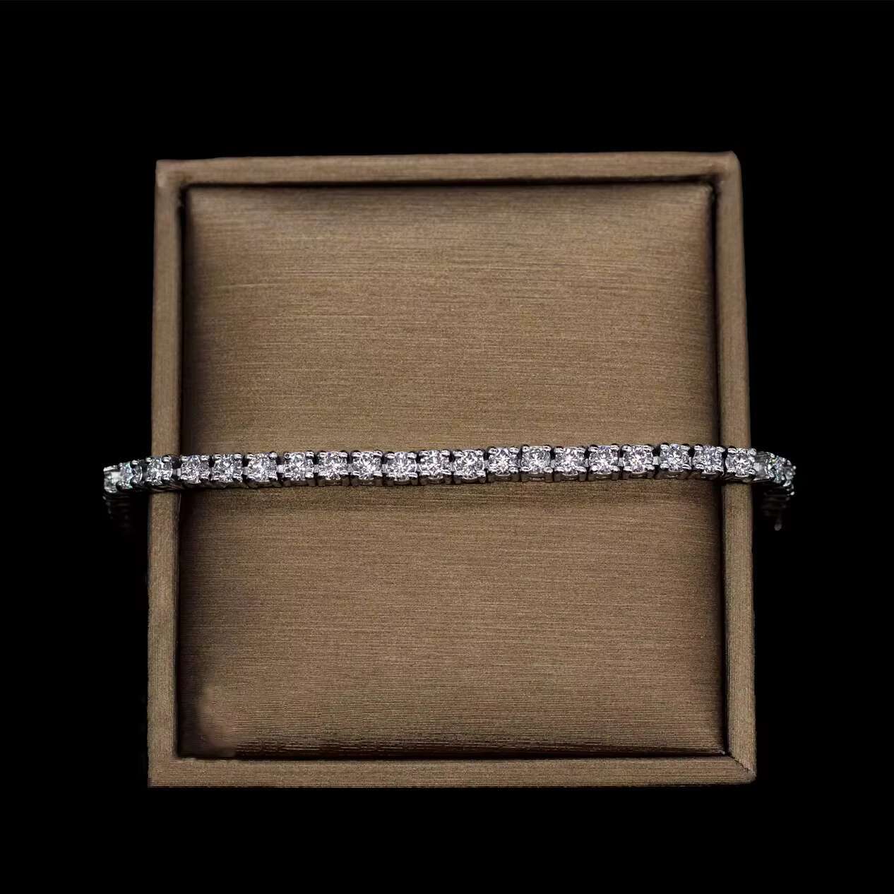 Hot Sale 2mm 6inches Moissanite Diamond Tennis Bracelet D VVS Moissanite Diamond Tennis Link Chain for Men and Women