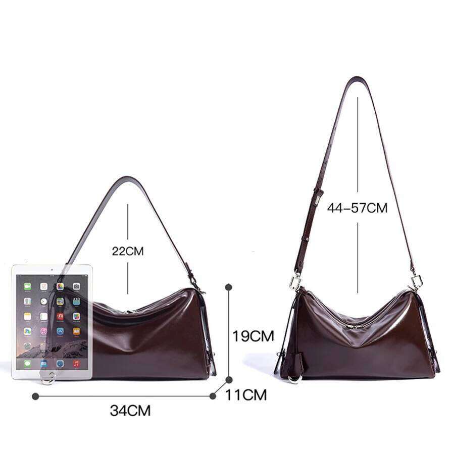 New Korean Style Genuine Leather Versatile Lazy Shoulder Crossbody Pillow Purse For Women Fashion Spacious Hobo Bag St251110