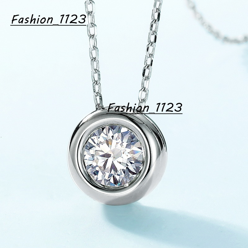 Wholesale 925 Sterling Silver Round Cut 1CT Moissanite Diamond Pendant Boutique Wedding Engagement Jewelry Necklace