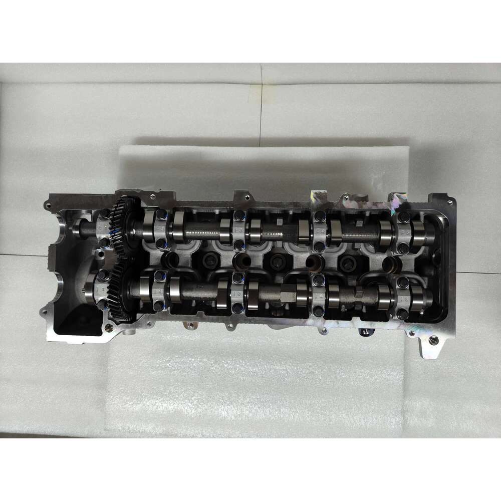 3RZ-FE Cylinder Head Assembly 8 Hole for Toyota Hilux Hiace Land Cruiser / Tacoma 2.7L Petrol Engine