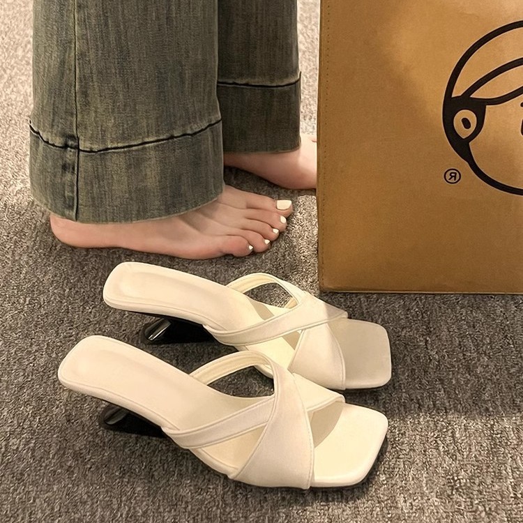 New free shipping designer for womens flat slippers black sliver green beige Summer Fashionable high-end wedge heel high-heeled sandals