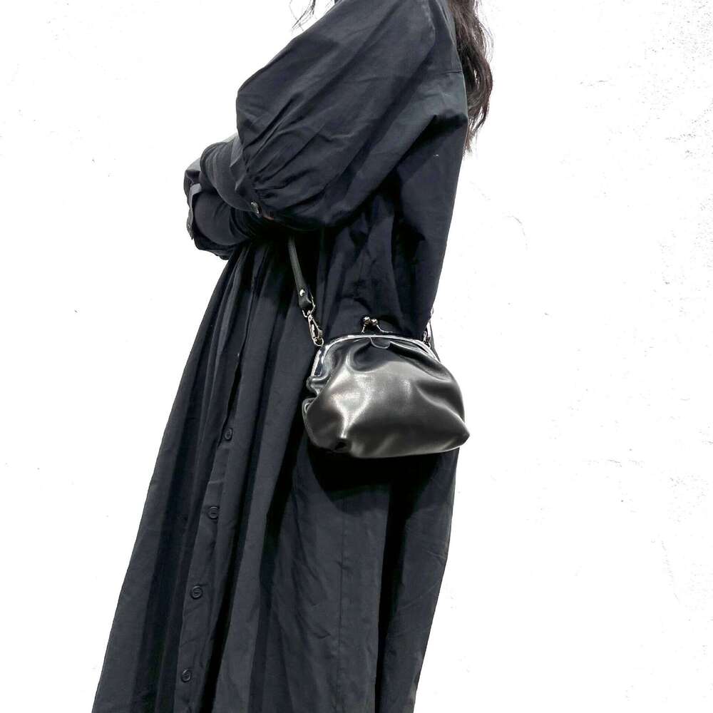 Handcrafted Top-Grain Leather Women's Shoulder Bag Shell Purse Crossbody Sling | Vintage Retro Pocket For Autumn Winter 2025