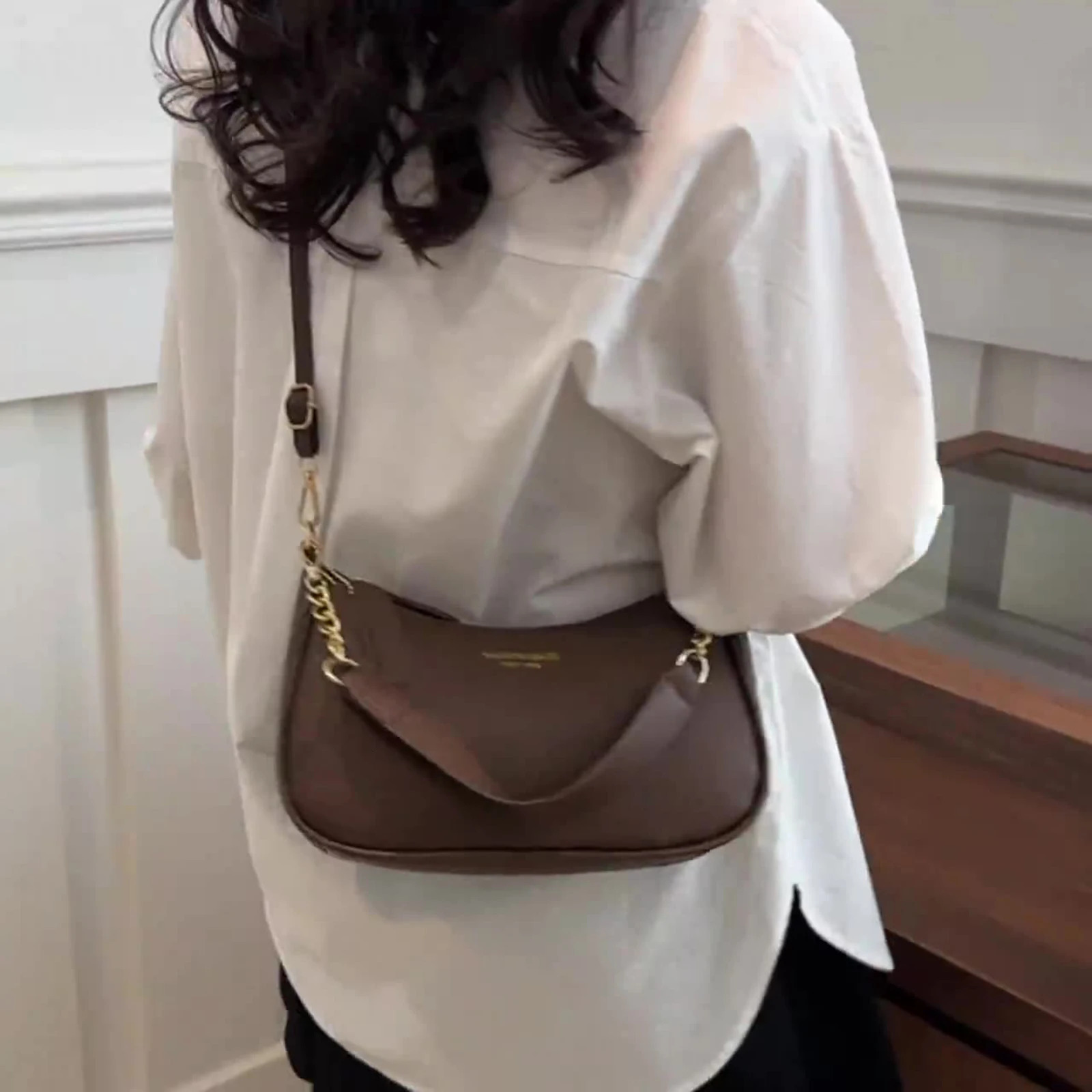 Leather Women Crossbody Bag Small Trendy Casual Daily Shoulder Handbags For Women R251110