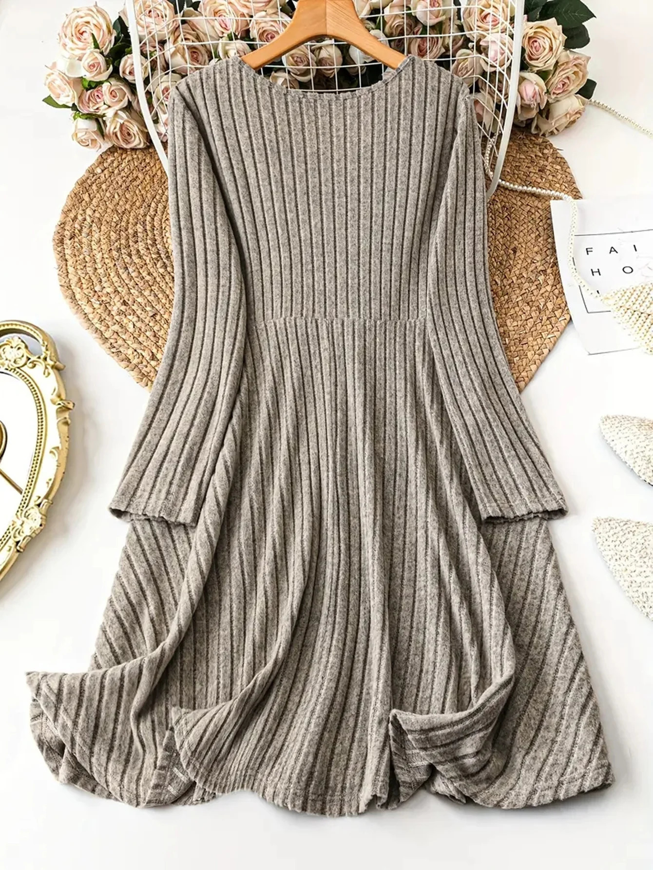 Plus Size Womens Solid Color VNeck Long Sleeve Pit Stripe Dresses 251110