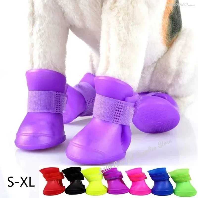New Arrival 4 pieces of waterproof and anti slip rubber boots for pets suitable for small medium and large dogs cats outdoor dog ankle boots and pet a