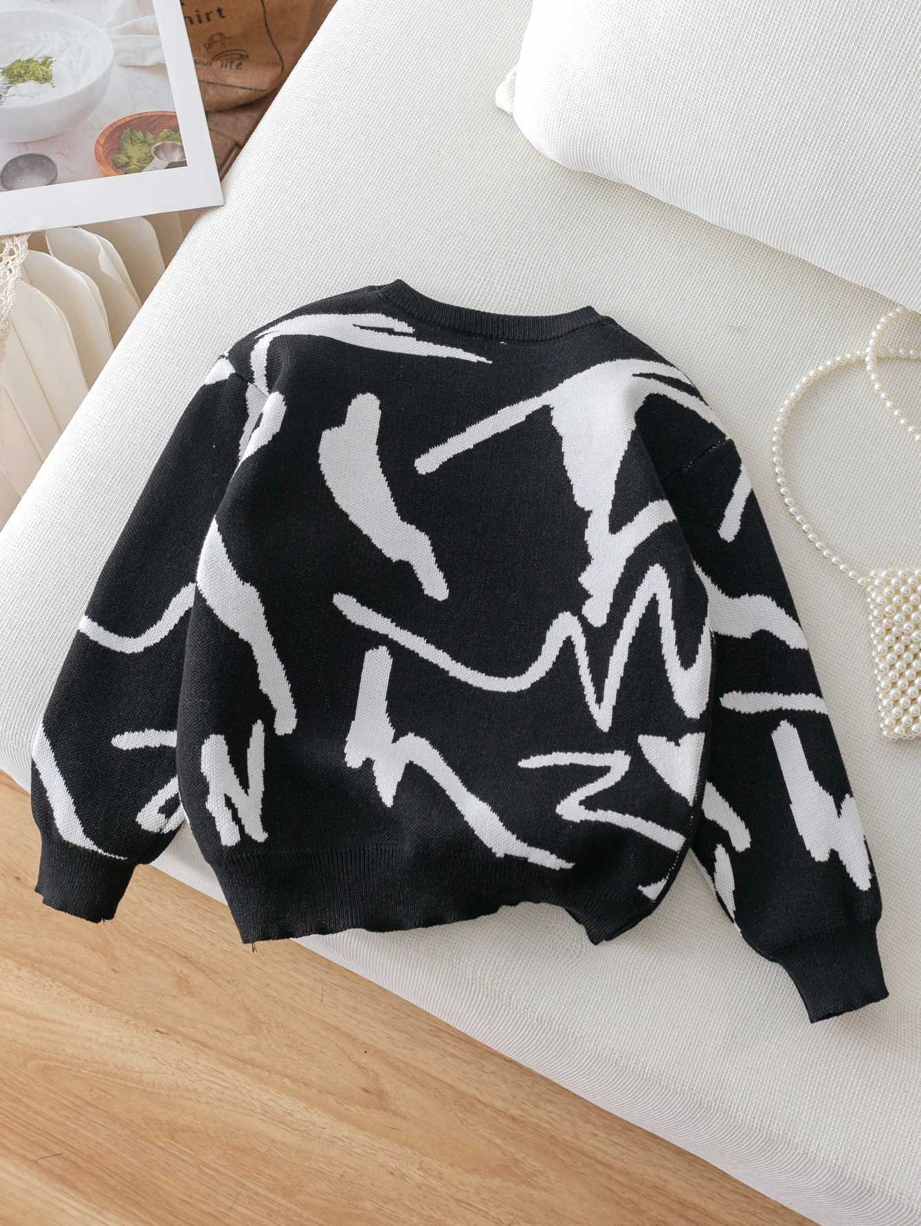 Fashion Boys simple style irregular graffiti sweater knitted pullover suitable for daily leisure in spring autumn and winter Y251110