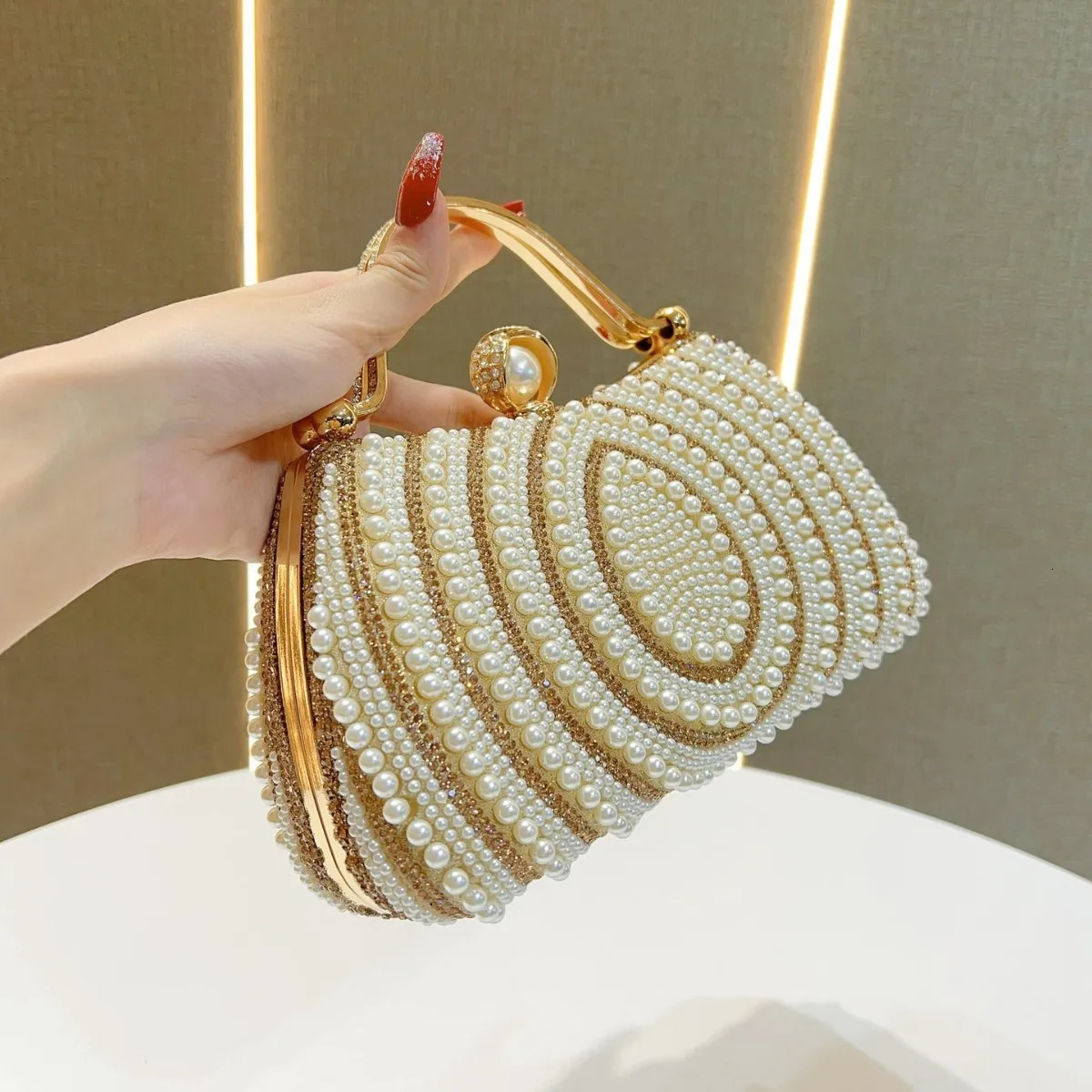 Luxury Pearl Rhinestone Evening Clutch Womens Diamond Banquet Purse Elegant Shoulder Crossbody Handbag Wedding Party Dinner Bag R251110