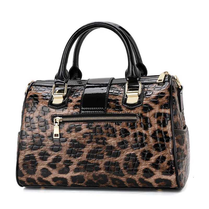 Leopard Handbag Leather Womens Bag Large Capacity Boston Bag Fashion Versatile Cowhide One Shoulder Crossbody Bag K251110