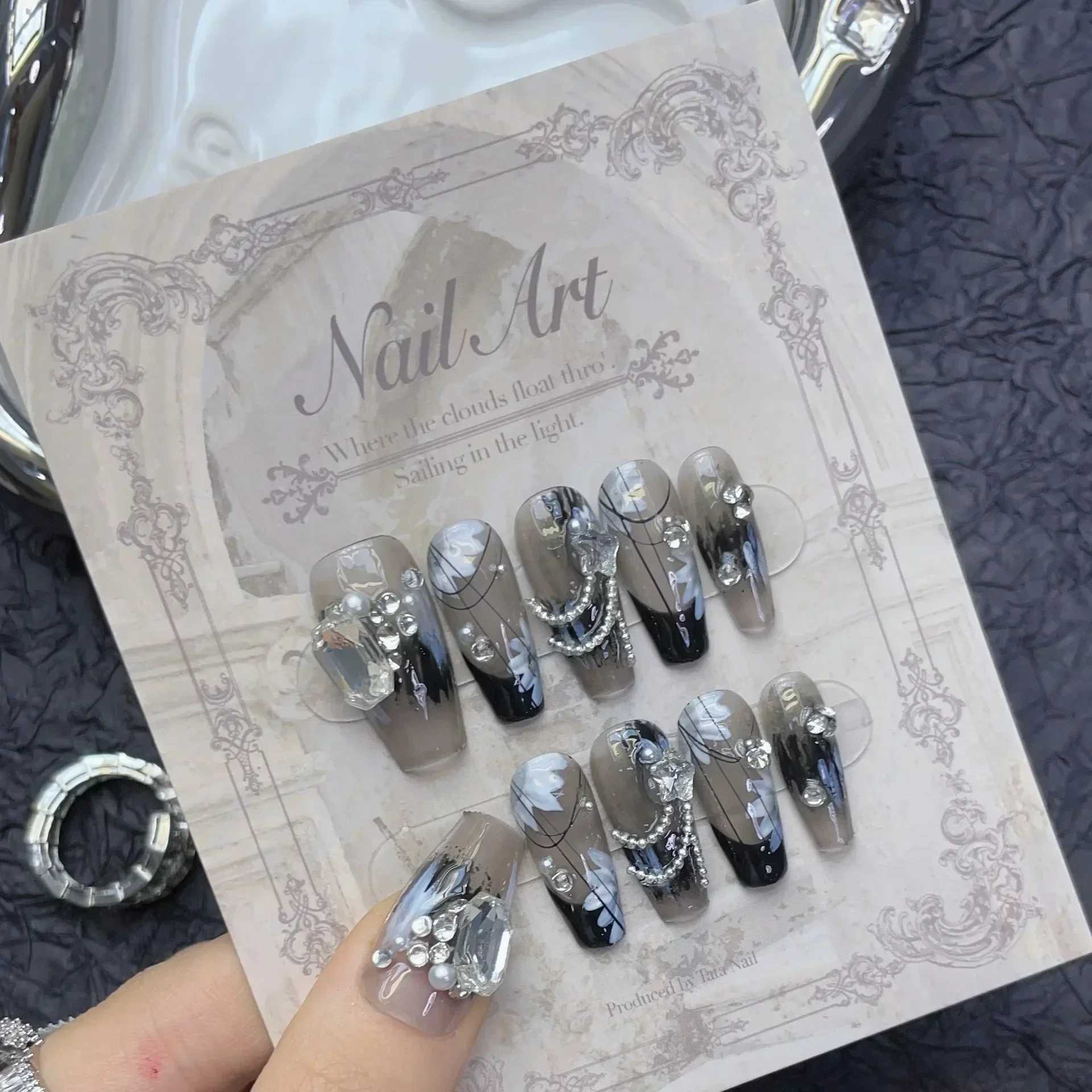0pcs black handmade embossed nails ballet wearable rhinestones fake nail decoration Chinese handmade fake nail tips W250410