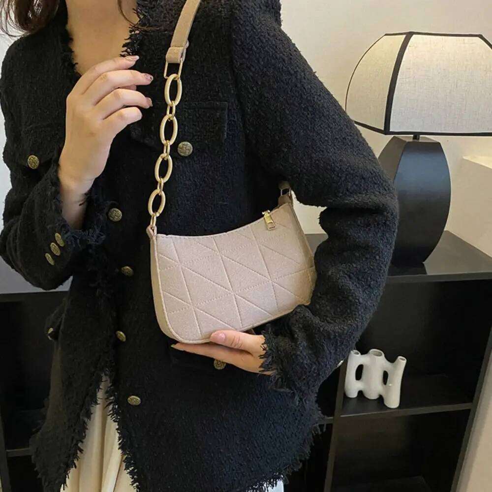 Hot Selling Felt Shoulder For Women Girls Solid Color Underarm Fashion Tote Bag Handbag Designer Bags Free Labubu Pendant As A Gift
