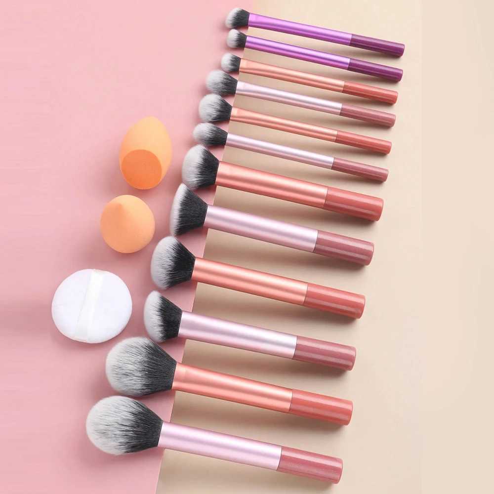 12pcs Makeup Brush Kit Soft Synthetic Hair Make Up Brushes Foundation Blush Eyeshadow Cosmetic Makeup Tools L251110