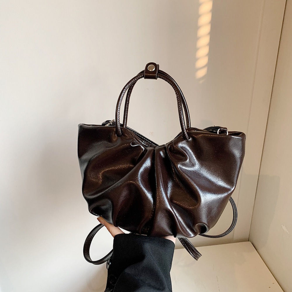 Elegant Ladies' Portable Hand Luggage Modern Look Meets Practicality