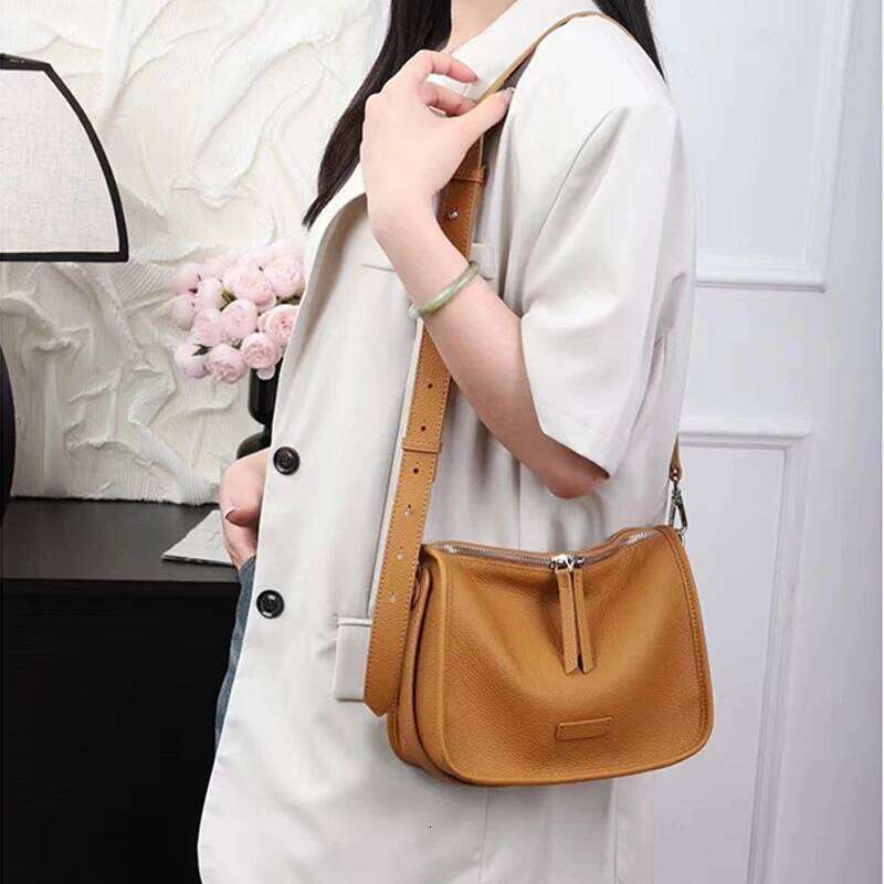 New Women's Genuine Leather Fashion Female Sling Shoulder Bags Lady Handbag Commute Underarm Messenger Bag Suotong1110