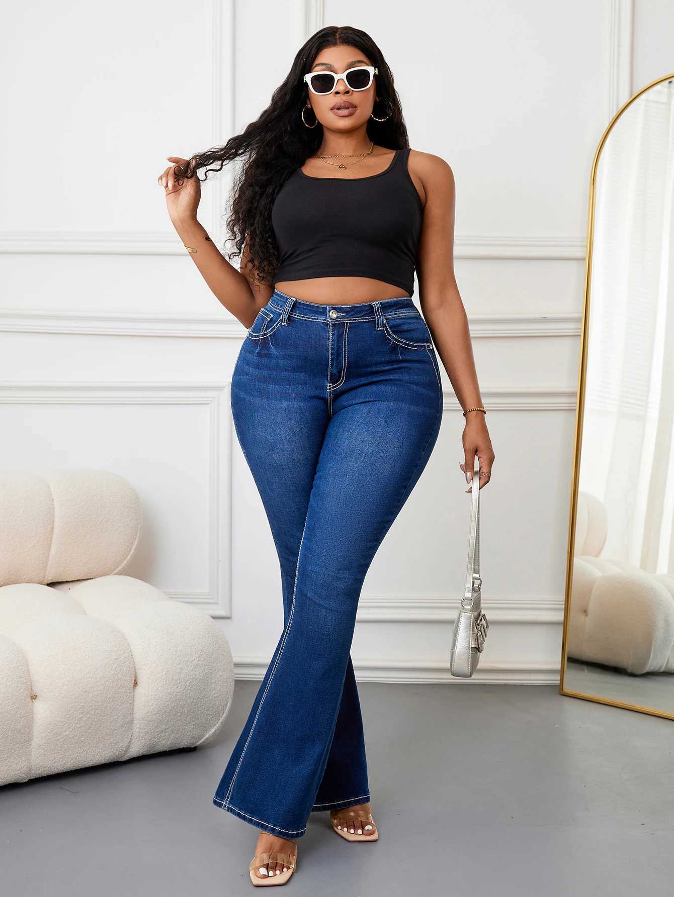 High Waist Blue Flared Jeans for Women Vintage Stretch Denim Pants Casual Clothing Slim Fit Elegant Trousers Regular Size Outfit C251110