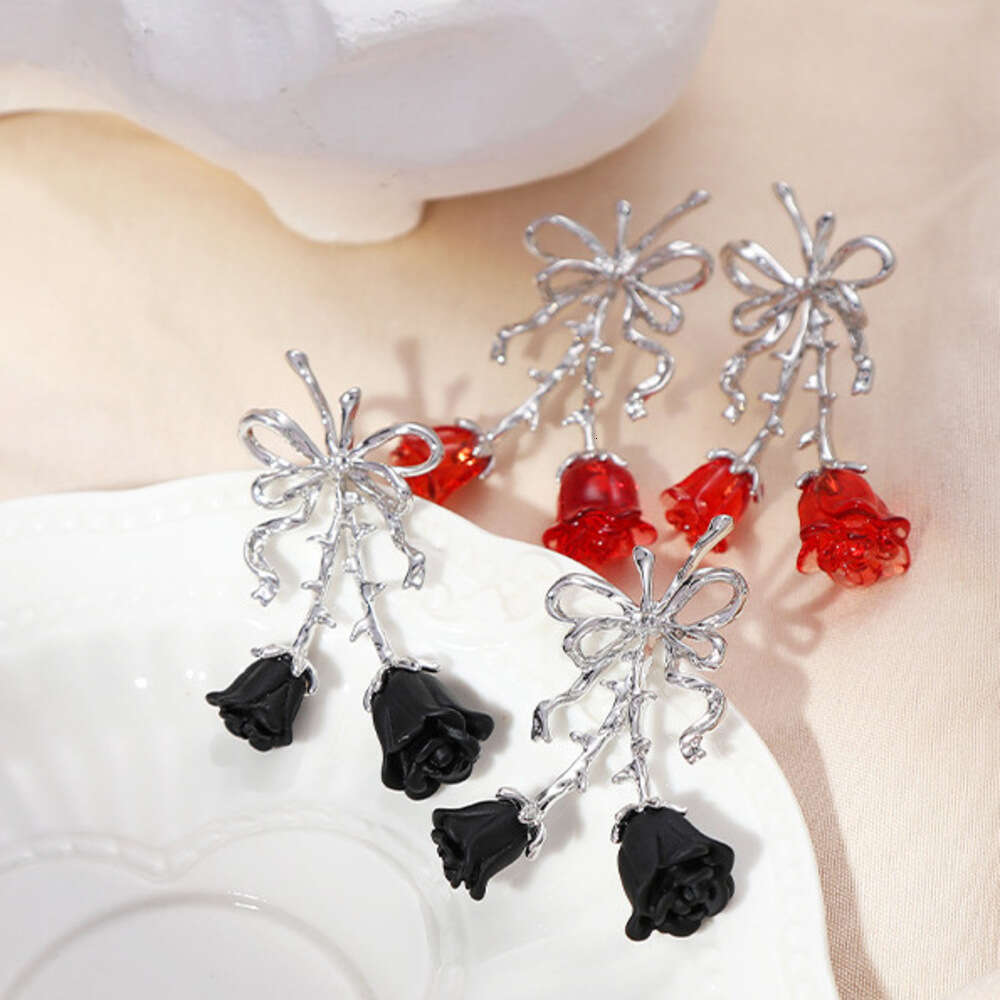 Original Bowknot Dark Night Rose Simple Fashion High-end Sweet Cool Style Personality Stud Earrings