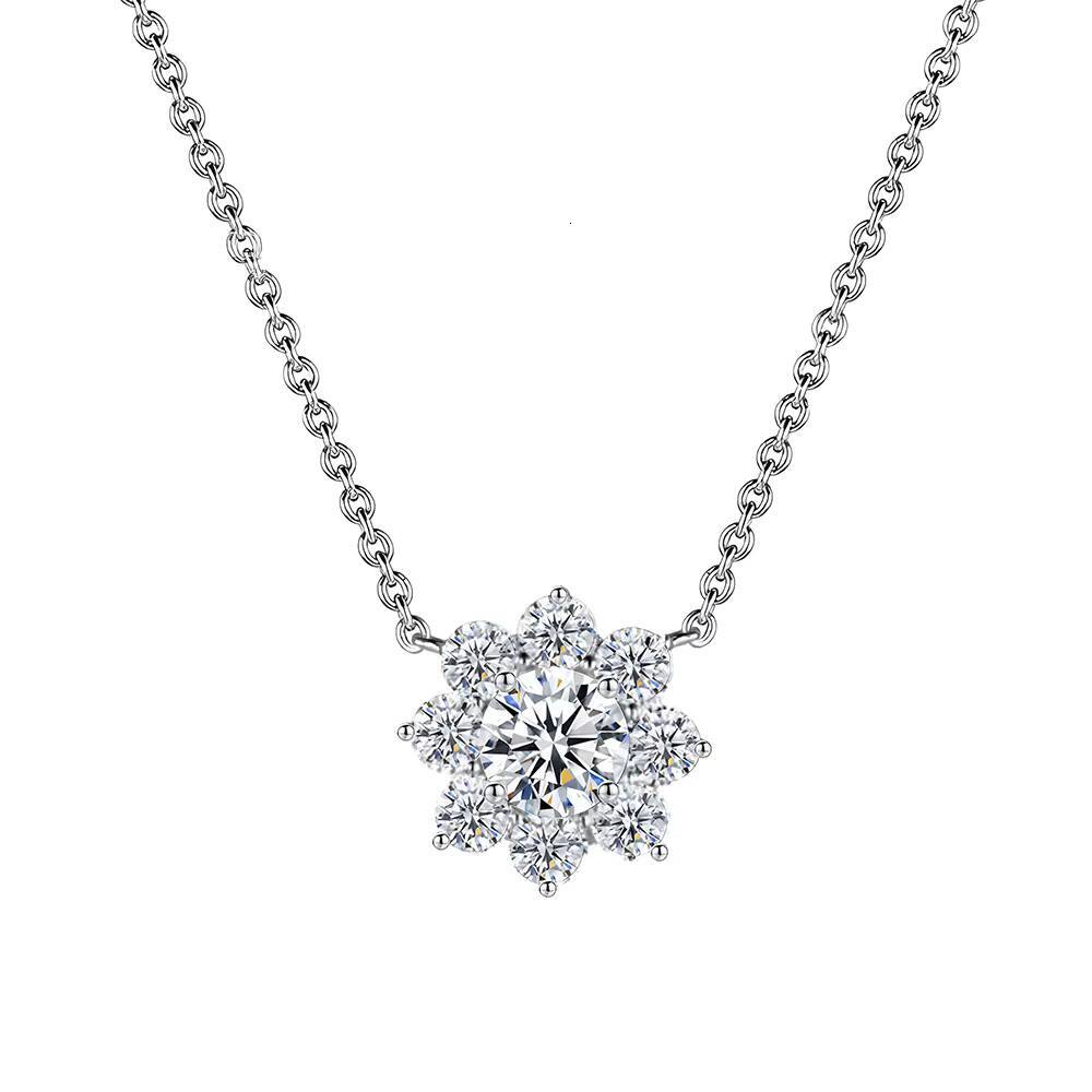 Elegant Luxury S925 Sterling Silver Sunflower Pendant Necklace for Women Moissanite Flower with Collarbone Chain