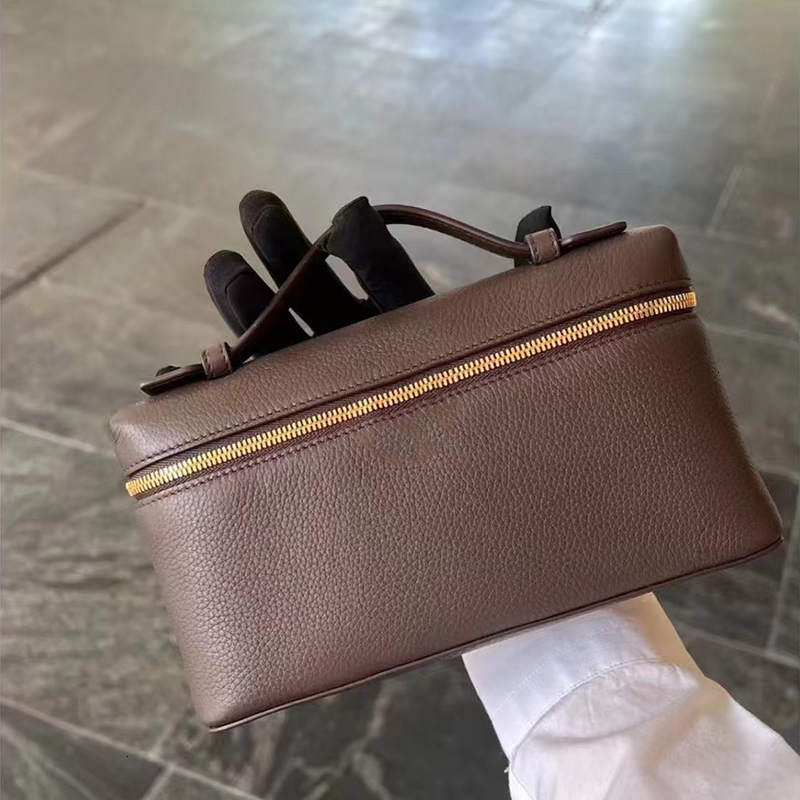 l19 High-quality 2025 Spring And Summer New Oxskin Bag Classic Double Zipper Single Shoulder Oblique Span Handbag