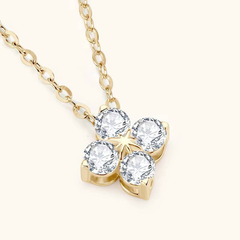 Real 04ct Clover Moissanite Party S925 Sterling Silver Diamond Chain Necklaces Fine Jewelry Pendant Necklace for Women