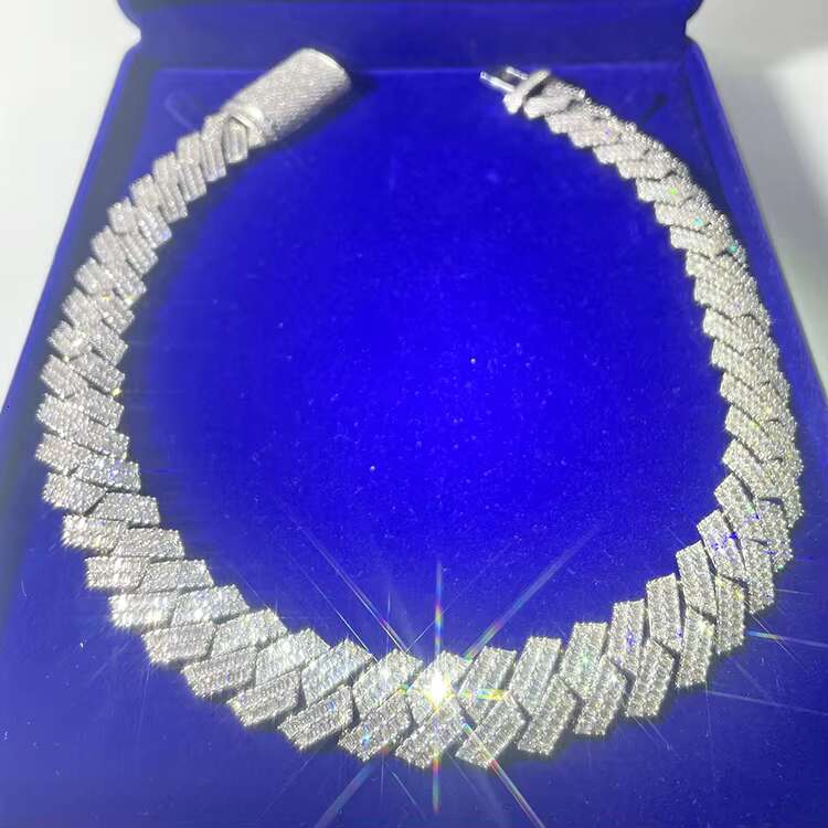Luxury Hip Hop Chain 19mm Silver Necklace VVS Moissanite Baguette Moissanite Diamond Cuban Link Chain