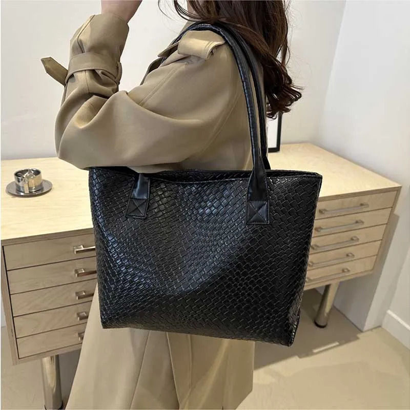 New Luxury Womens Tote Bags Large Capacity Crocodile Pattern Handbags Daily Commuting Shoulder Bag Clutch Purse Bolso Mujer R251110