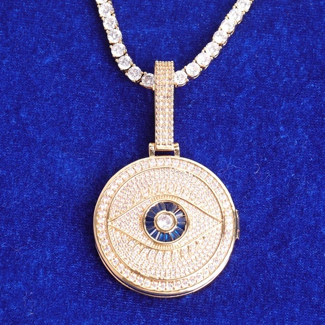 Hip hop Gods Eye Round Photo Pendant with moissanite Trendy Flip Frame Pendant Necklace