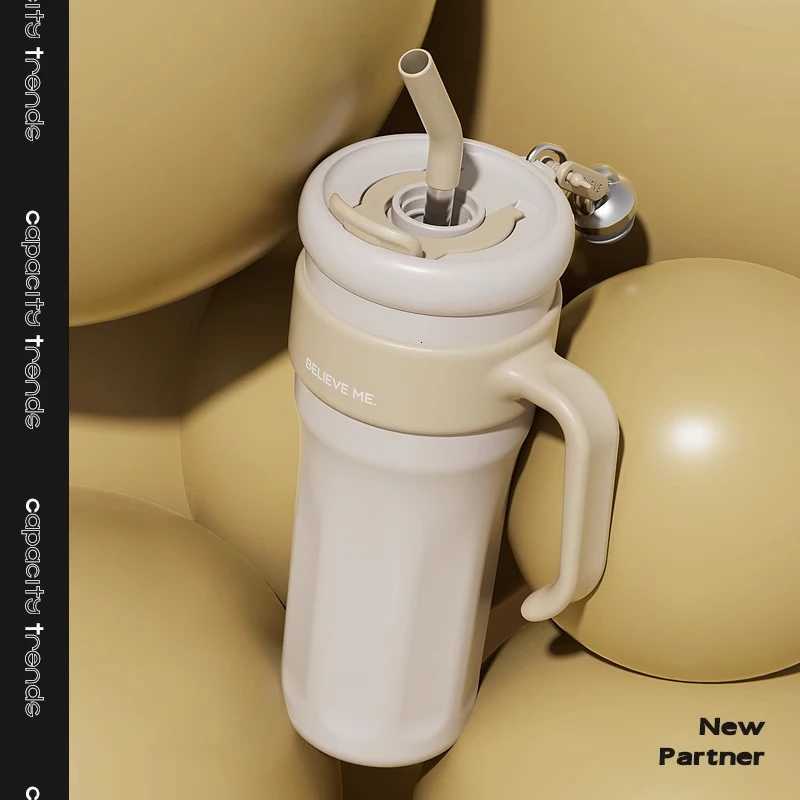 Fashionable cup 125L Insated Bottle with HandleStraw Stainless Steel Thermos Bottle Leak-proof Travel g Portable Coffee Cup Y251110