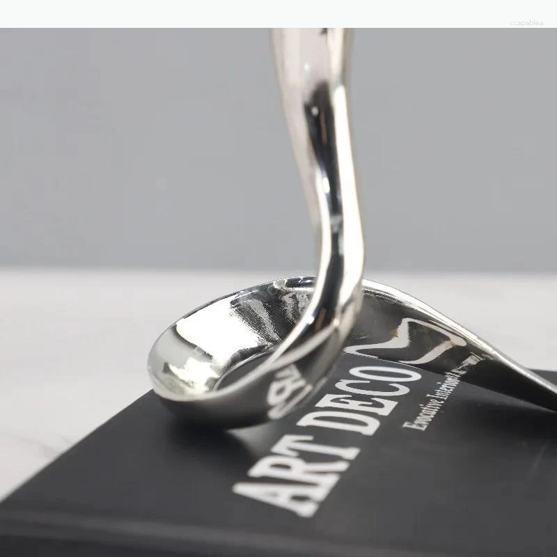 Candle Holders Metal Candlestick Geometric Streamer Wavy Ribbon Candelabrum Table Ornament Centerpieces XJ260305